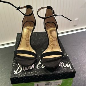 Black suede sandal